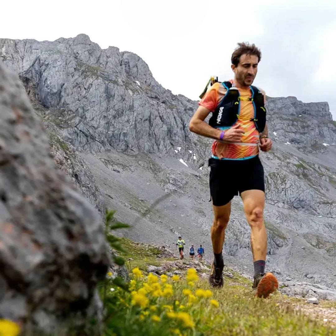 Chaussettes de trail - La grise et rouge
