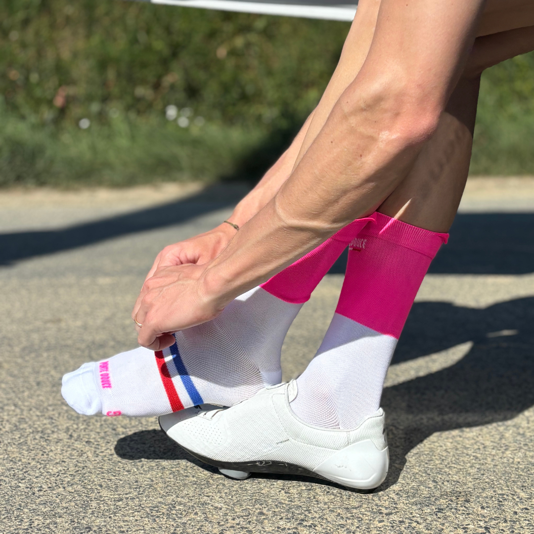 Précommande - Chaussettes de cyclisme - La Blanche et rose fluo