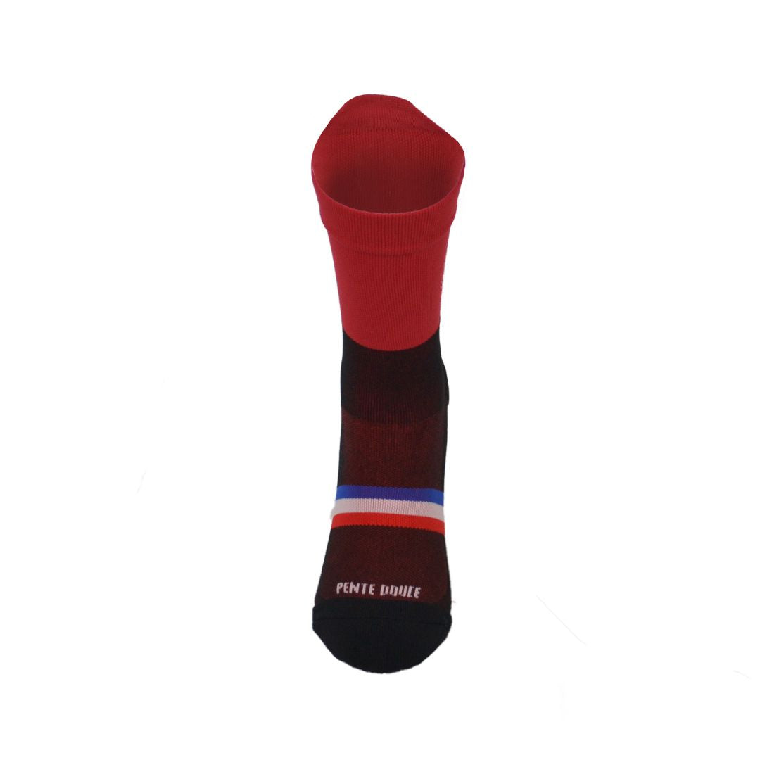 chaussettes de cyclisme la cerise et noir pentedouce fabriquées en france