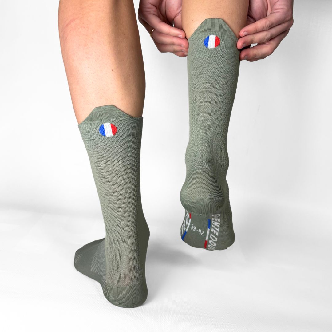 Chaussettes de cyclisme - La kaki ULTRA light ☀️